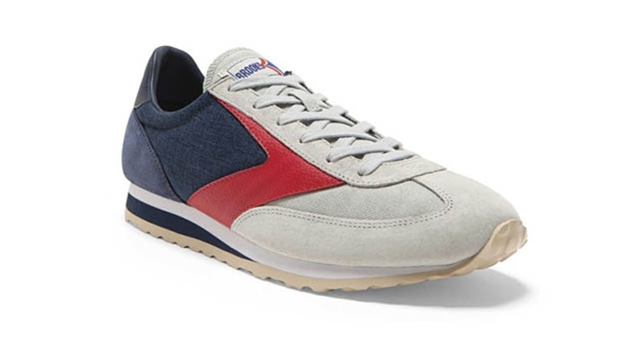 Varsity vanguard cheap shoe by brooks
