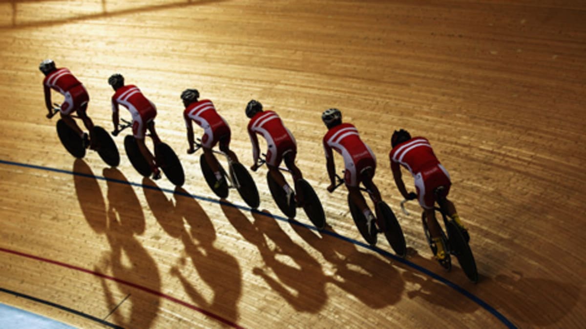 Track cycling on sale speed