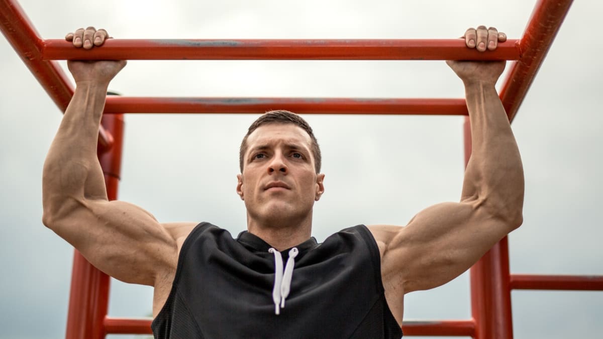 Home workout hotsell for broad shoulders