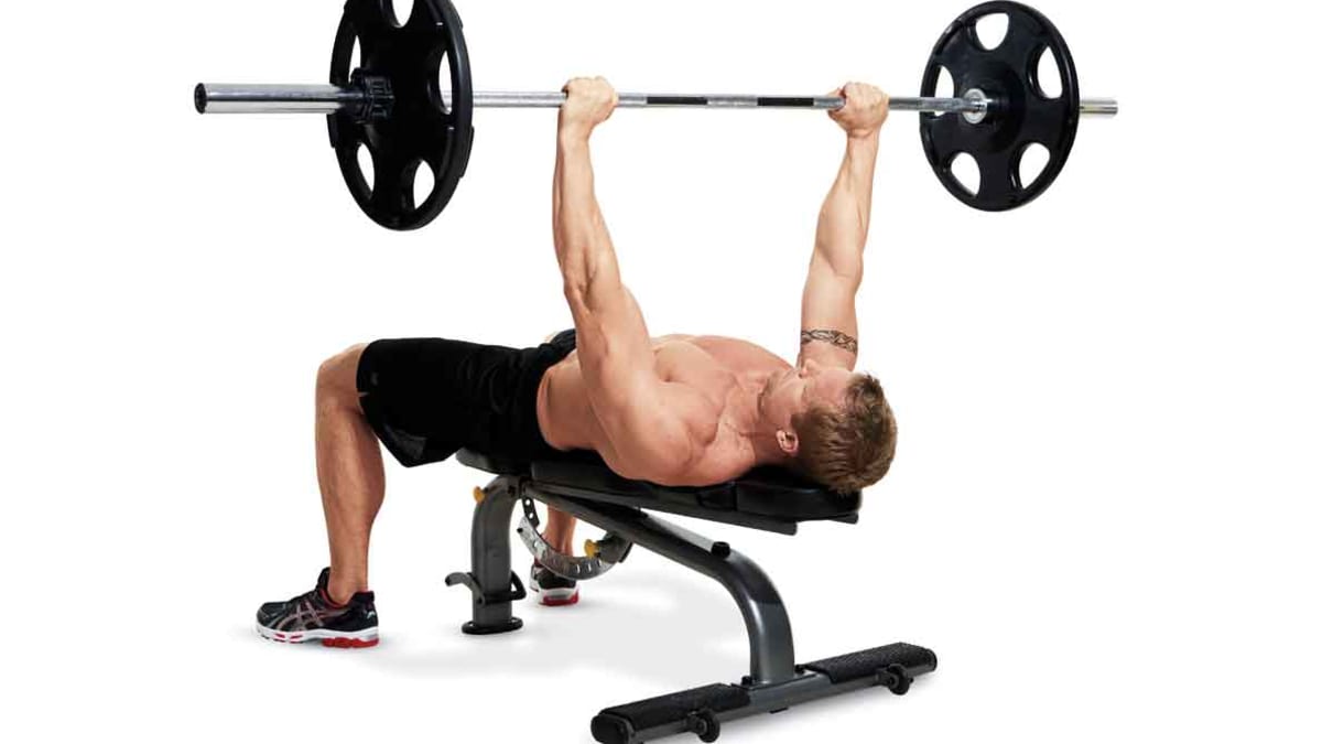 Bench Press Like the Pros by Avoiding These Rookie Mistakes