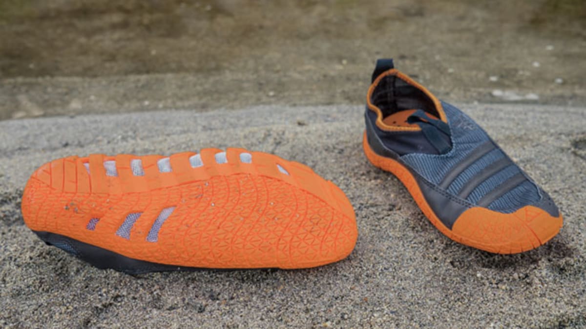 Adidas JawPaw II Men s Journal