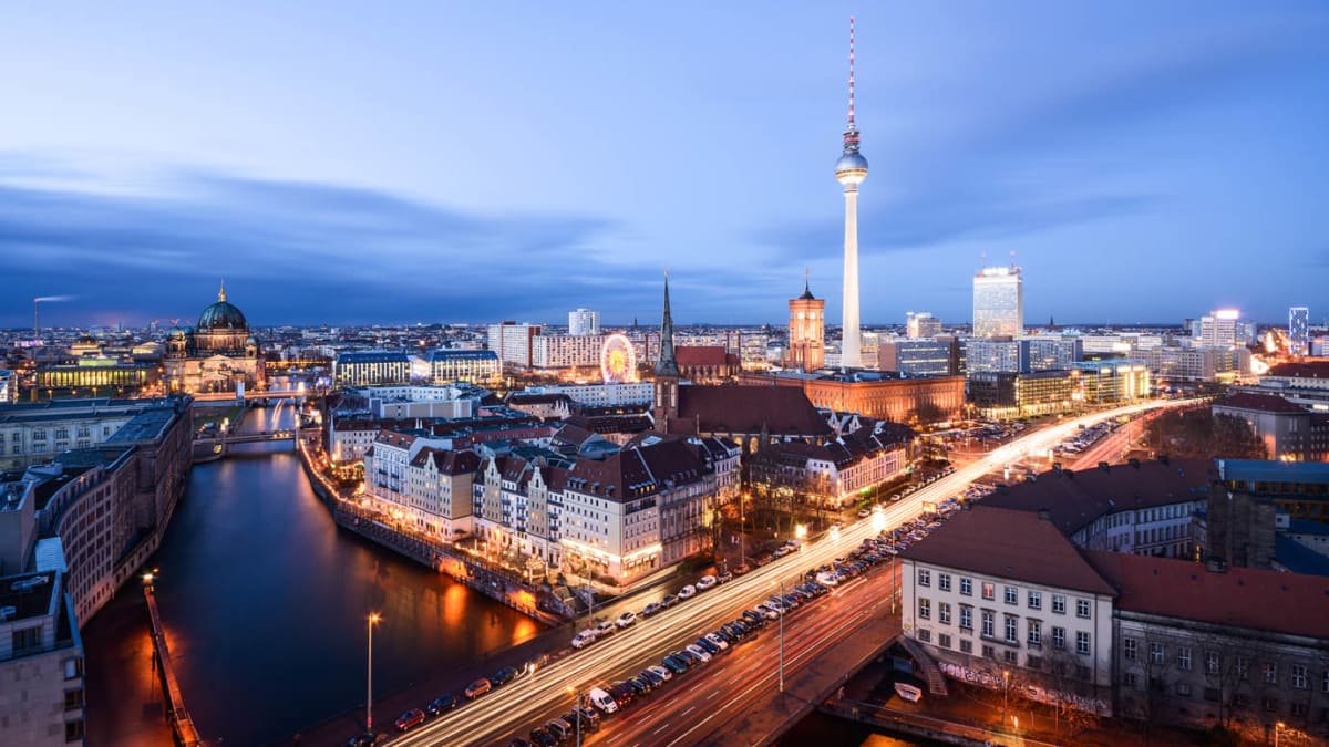 Gonna adidas berlin on sale