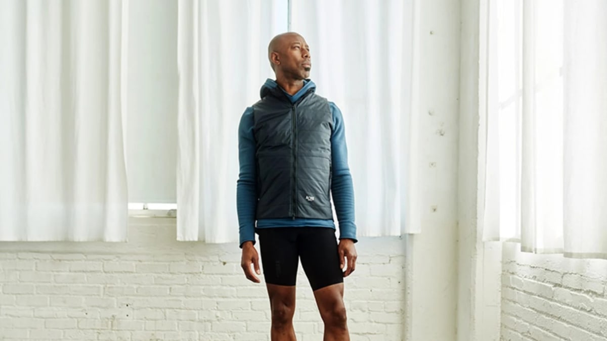 Running outlet puffer vest