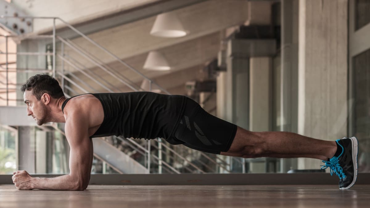 Plank effect online on abs