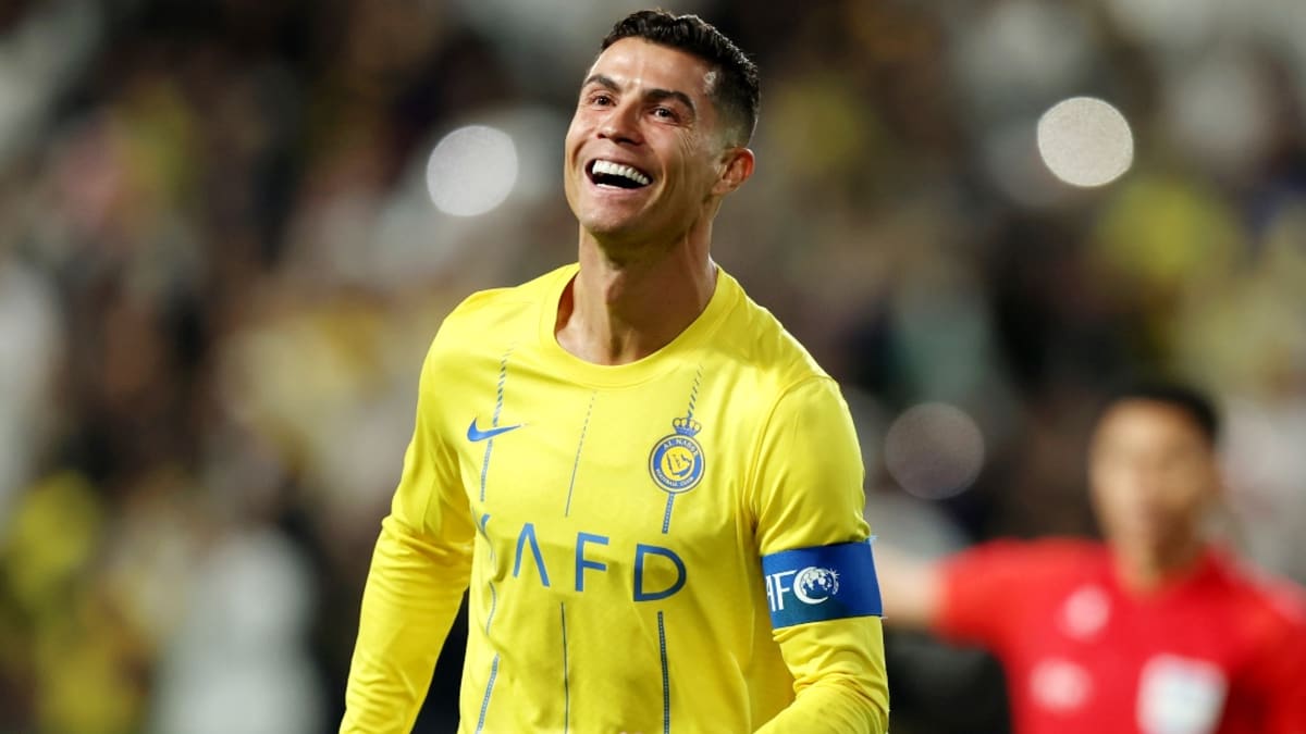 Cristiano ronaldo hotsell indoors
