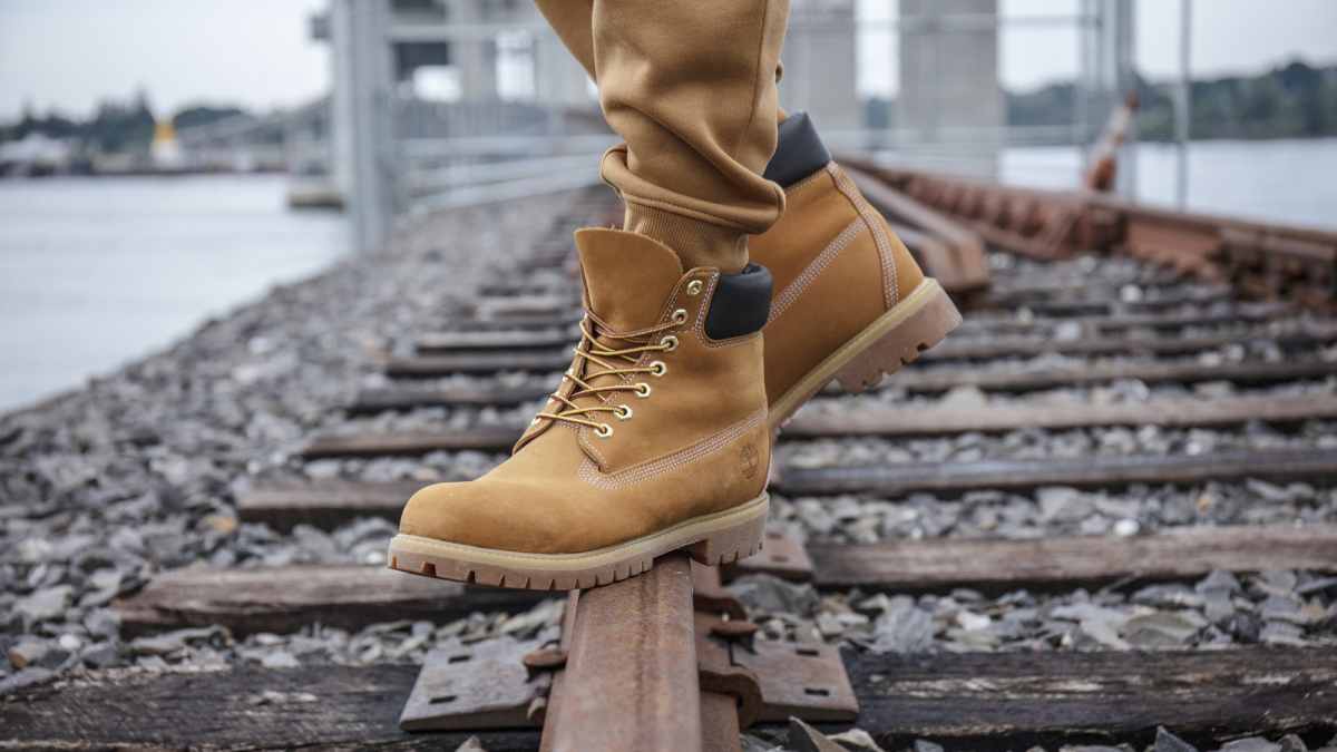 How to clean muddy timberland boots deals