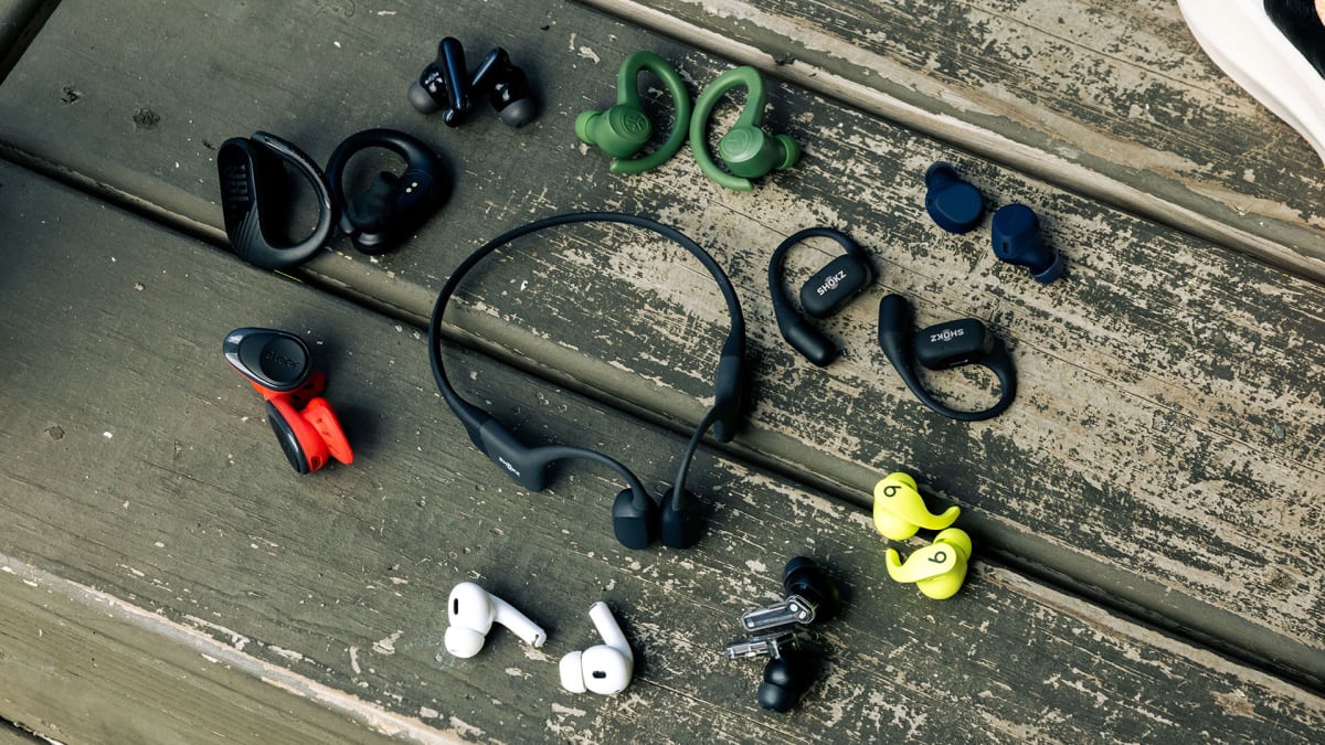 Best running store headphones ambient sound
