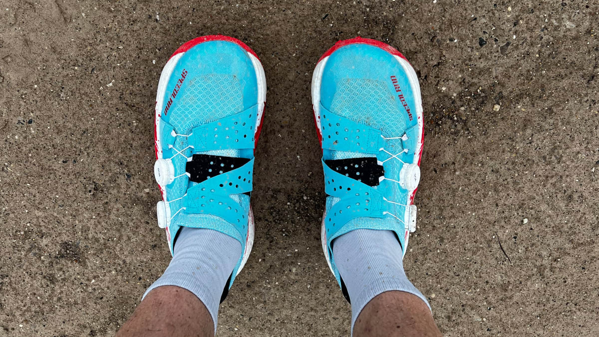Cameron hanes running shoes 2019 sale