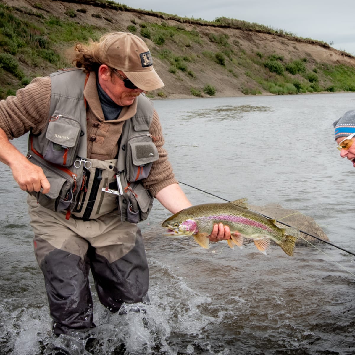 Fly Fishing Basics: How to Choose the Best Leader Material for Your Fishing  - Men's Journal