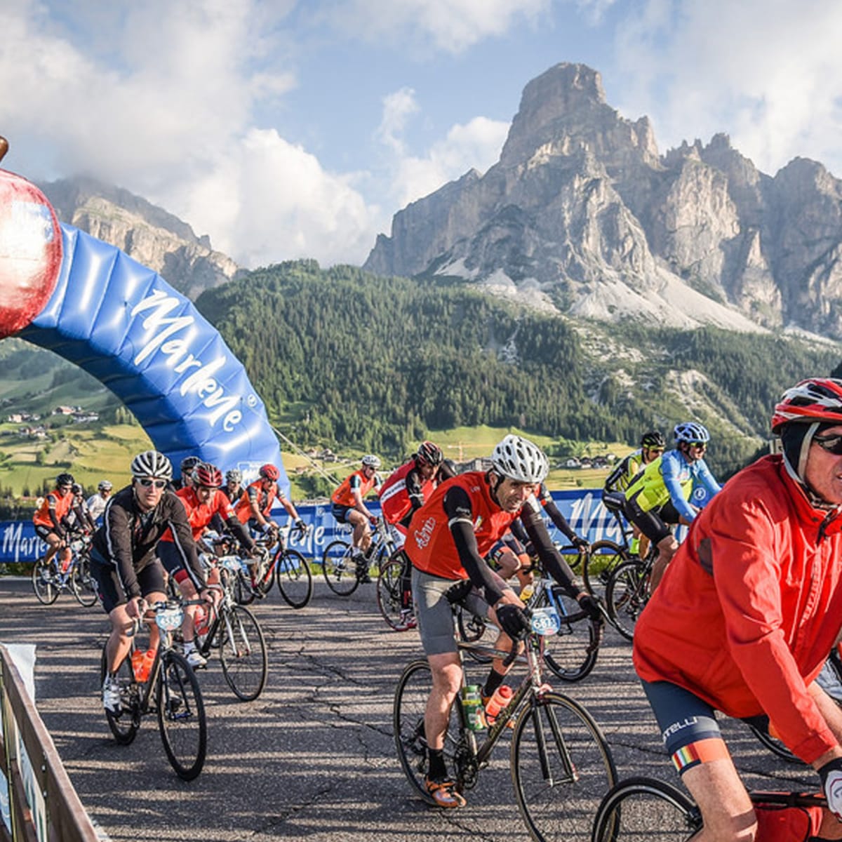 The 10 Greatest Cycling Tours and Races in the World 2019 pic