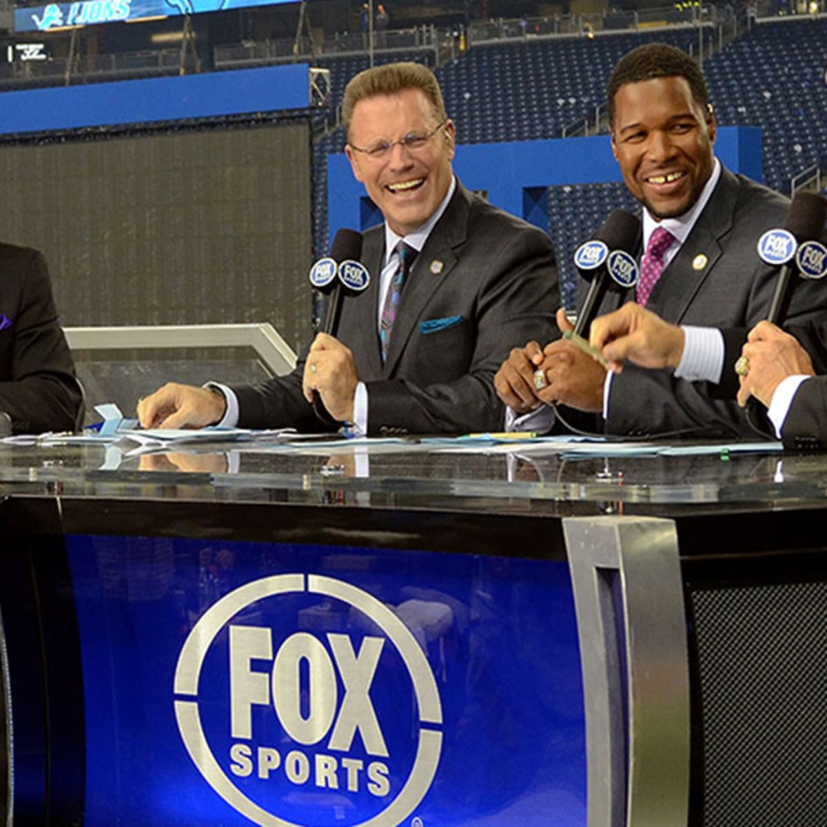 Fox's Thursday Football Studio Show Comes to NYC With Michael Strahan -  Men's Journal