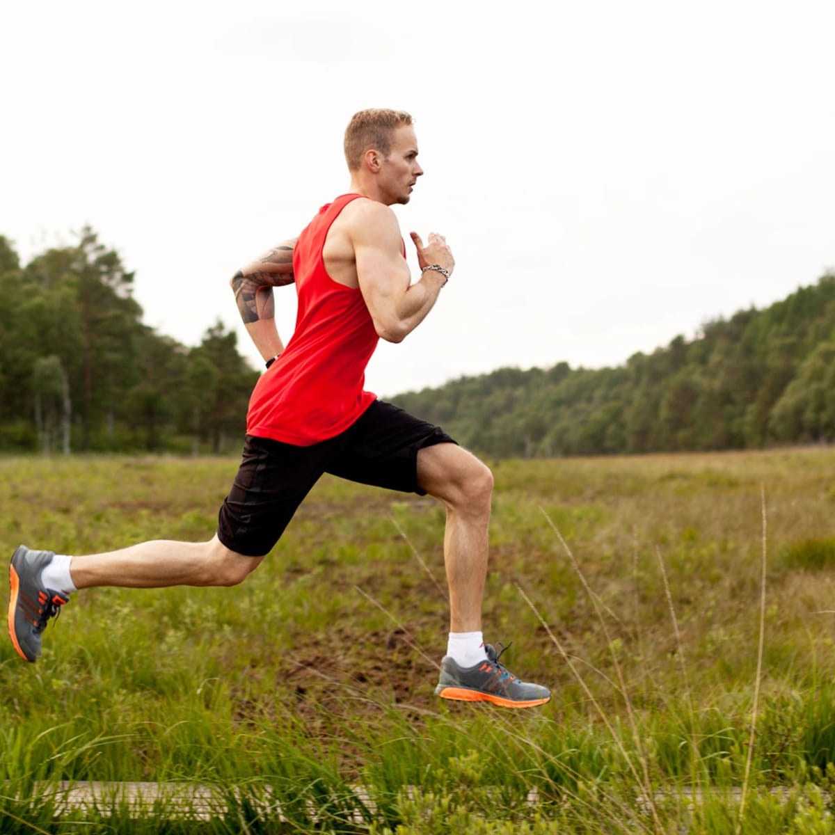 The 12 Best Shoes For Knee Pain, According To An Expert, 45% OFF