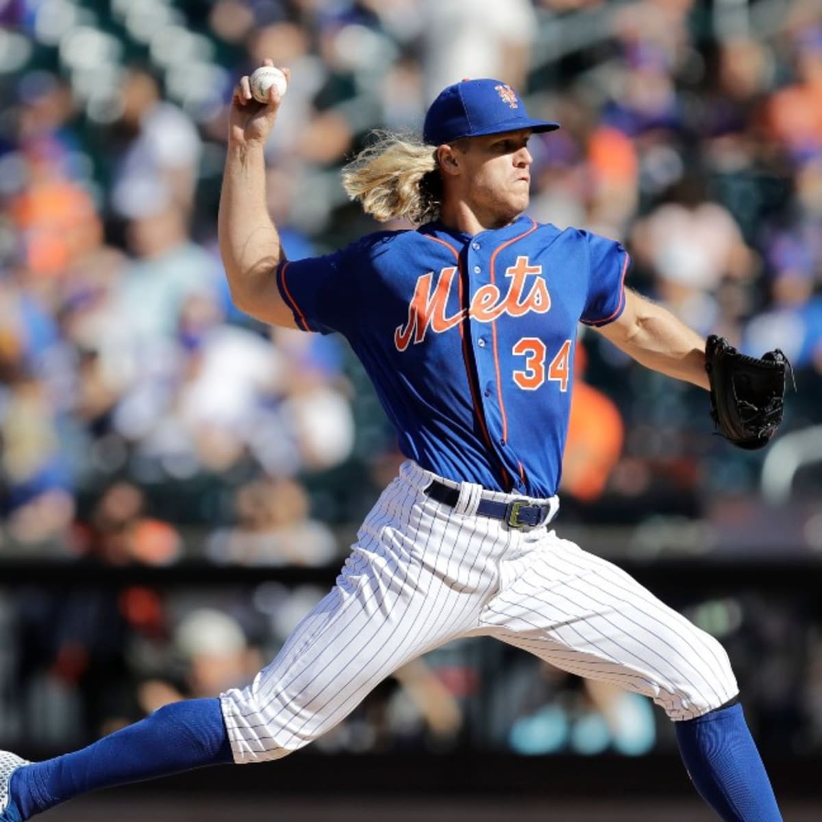 Mets Star Noah Syndergaard on His 'Game of Thrones' Cameo, Training While  Injured, and His Favorite 'GoT' Characters - Men's Journal