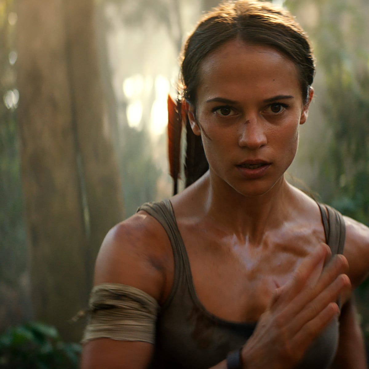 Alicia Vikander Tomb Raider workout