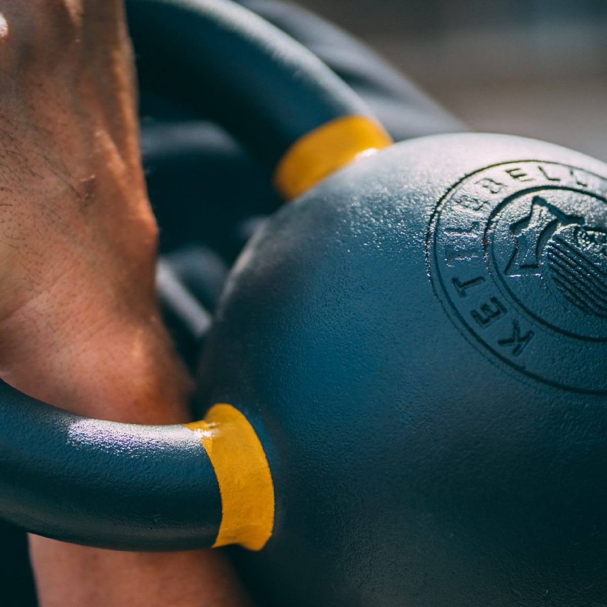 Kettlebell Weight: How to Choose the Load | Men's - Men's Journal