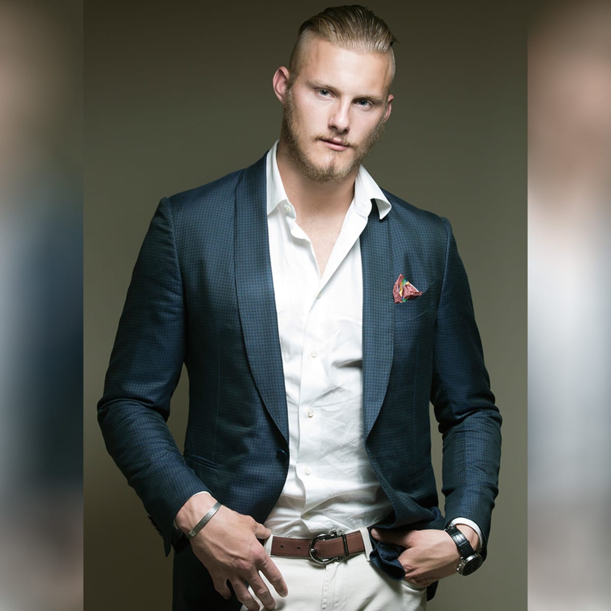 Alexander Ludwig Trains for the Hit Show 'Vikings' - Muscle & Fitness