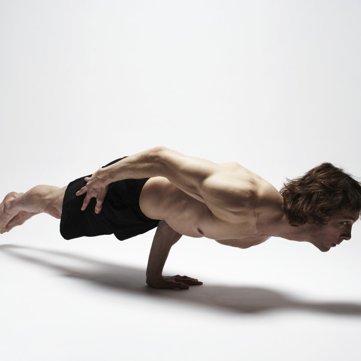 Scene nuance Bar Yoga Poses for CrossFitters %%sep%% %%sitename%% - Men's Journal
