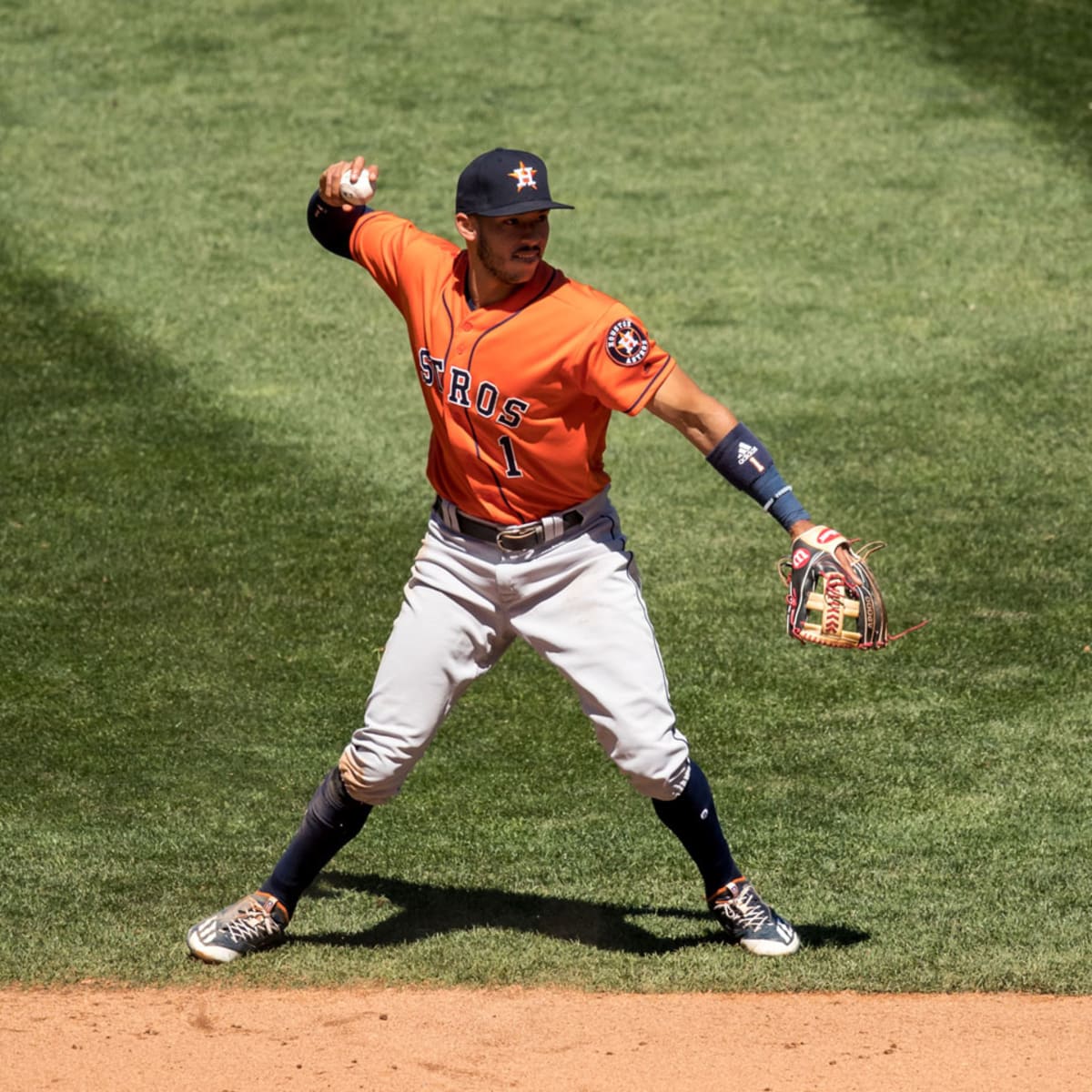 Correa prepares for what could be final run with Astros