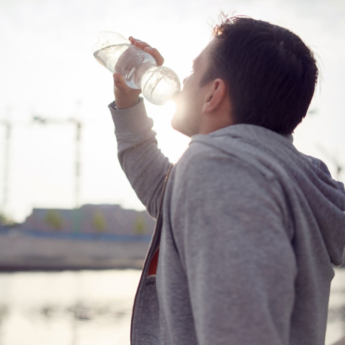 10 Doctor-Recommended Ways to Quench Thirst - Mens Journal
