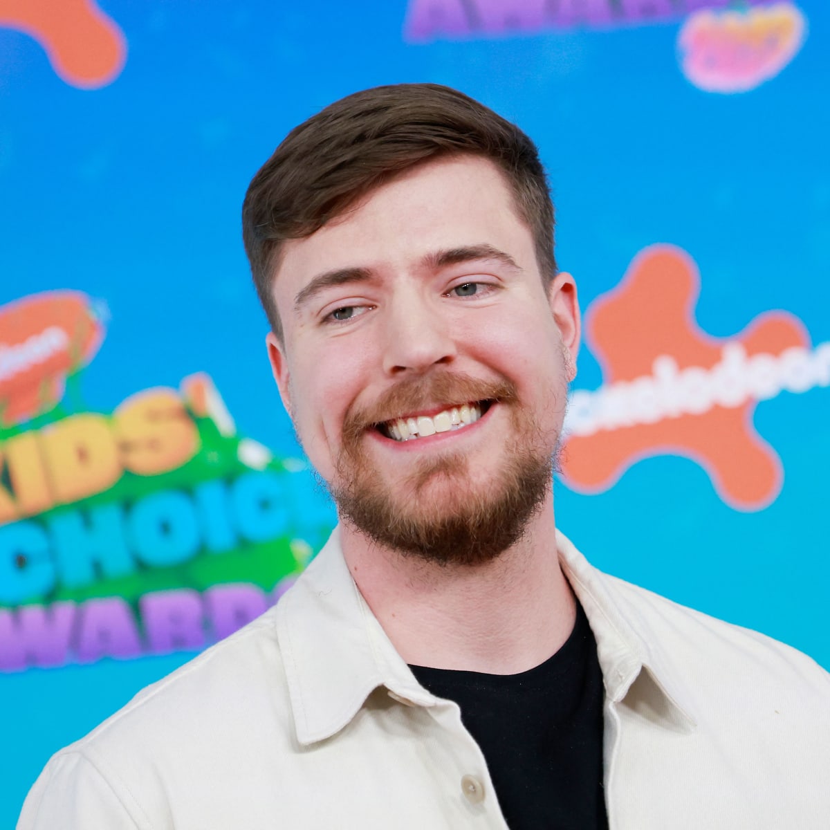 MrBeast is suing ghost kitchen behind MrBeast Burgers over reports of '  revolting' food