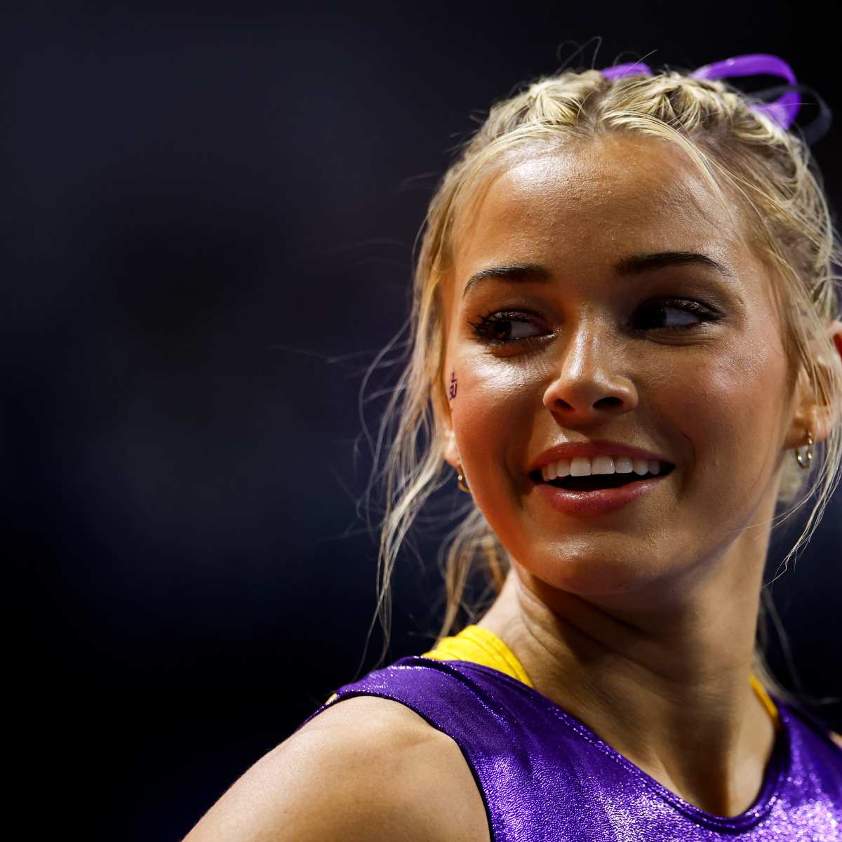 LSU Gymnast Olivia Dunne Announces Exclusive Fan Site to Show Fans More  Of Her - Mens Journal