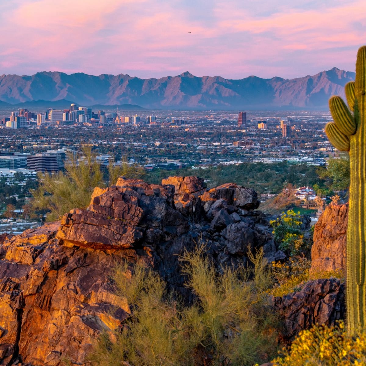 The Perfect 3-Day Weekend in Phoenix: Desert Hikes, Golf Heaven