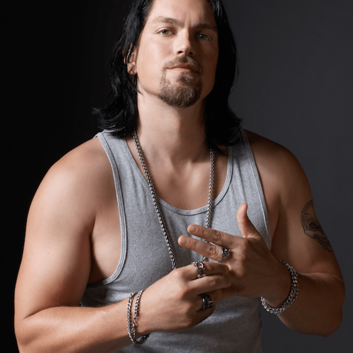 Steve howey muscles