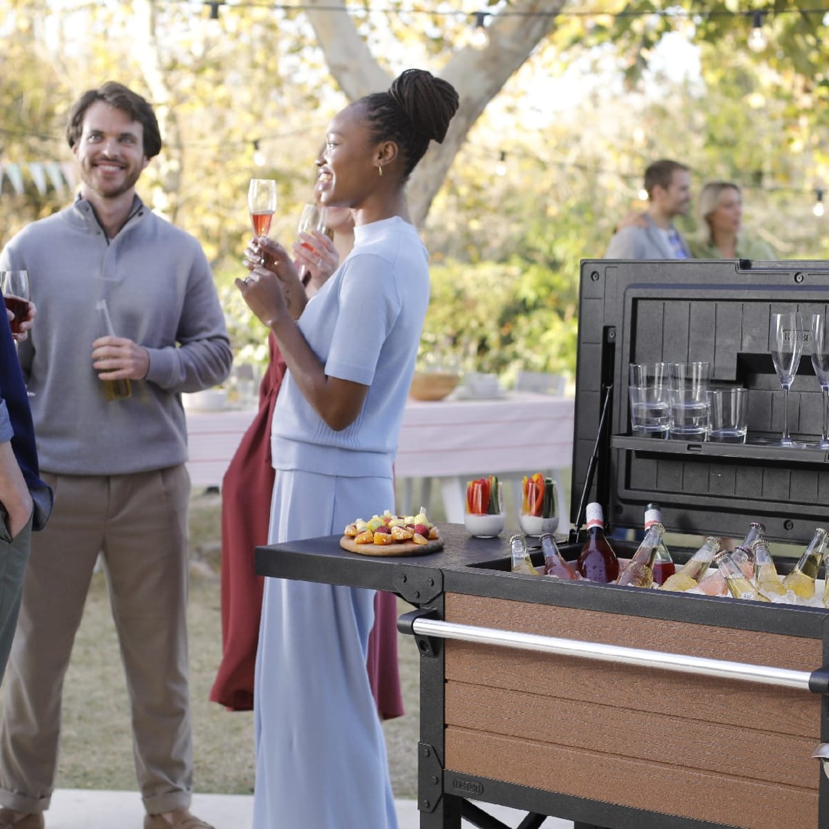 Best Outdoor Furniture Brands to Give Your Backyard a Makeover