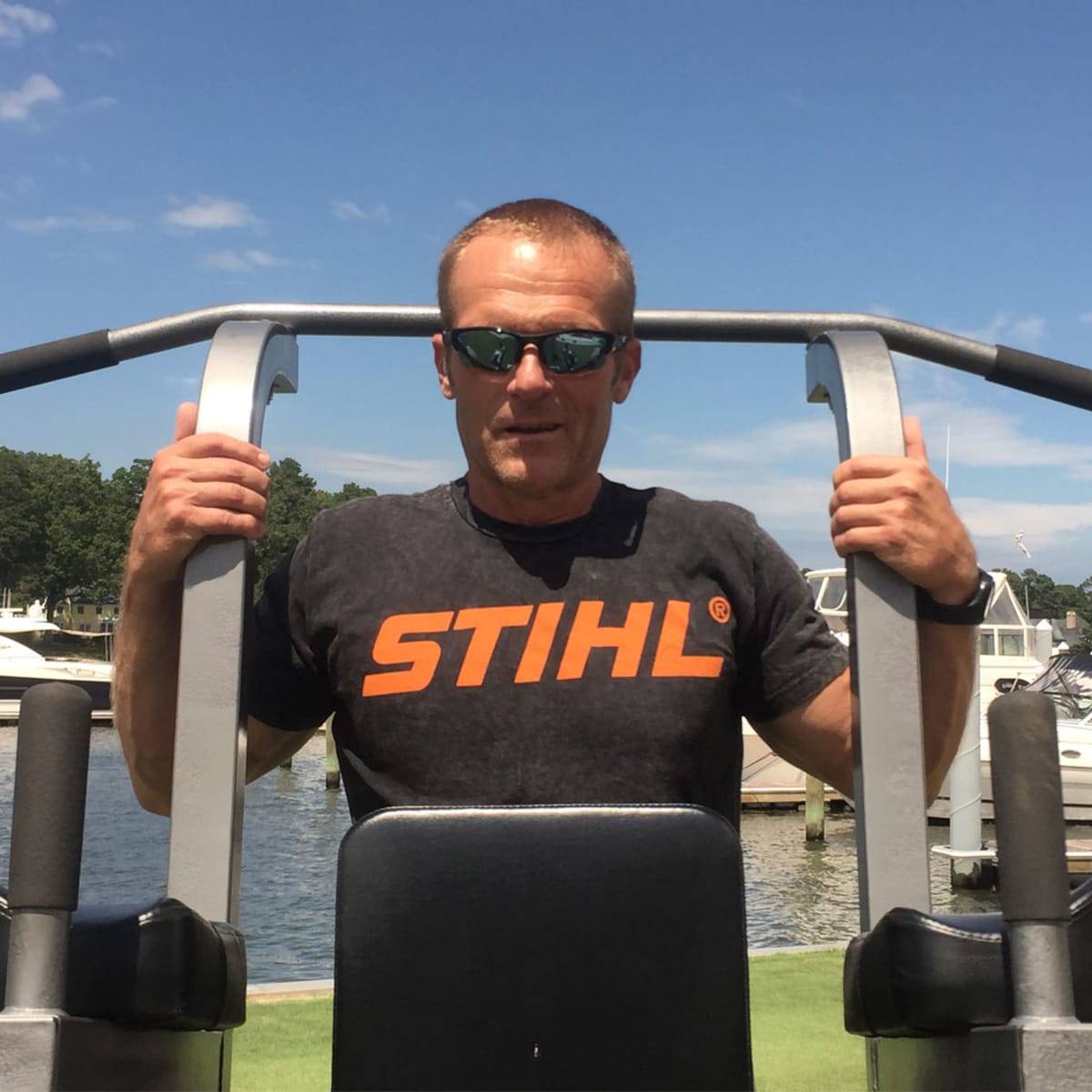 How to Kill at Pullups Tips from the World Record Holder Men s
