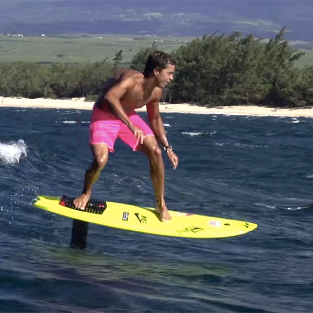 Self propelled store hydrofoil board