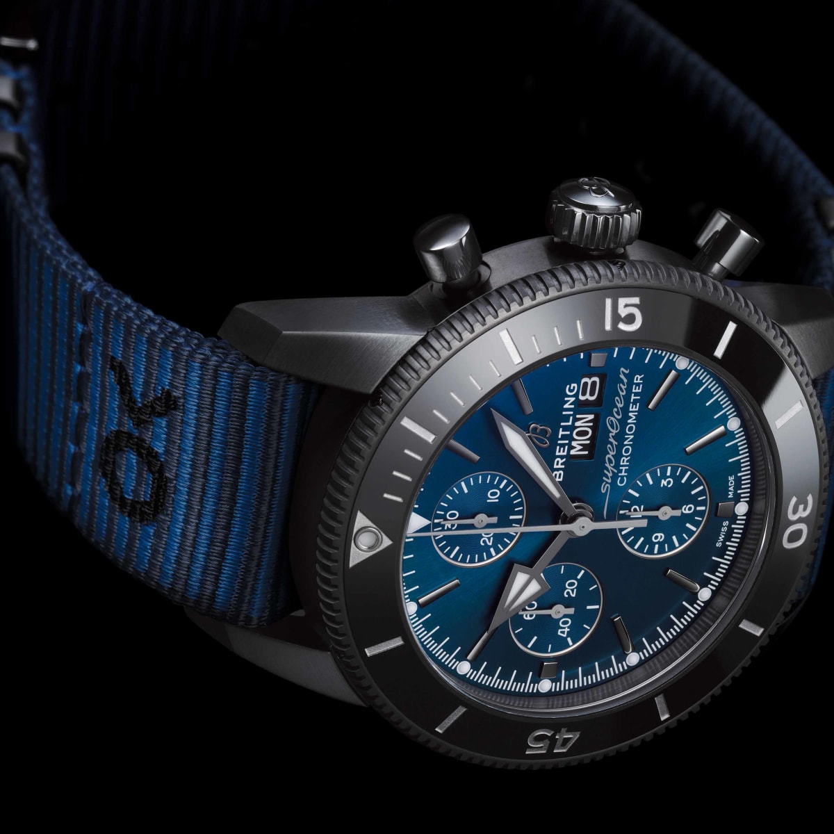 Breitling outlet surfers squad