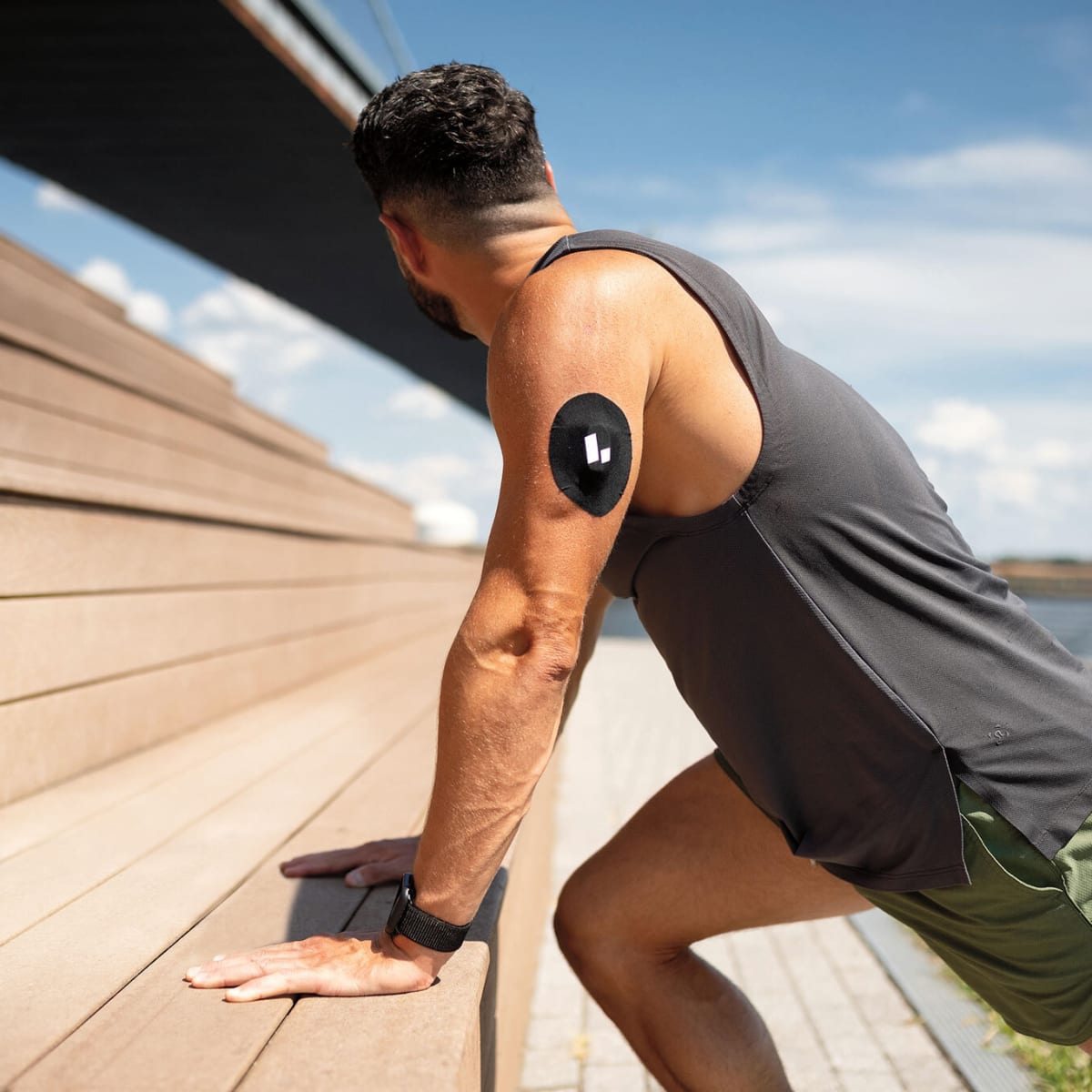 Arm fitness tracker clearance