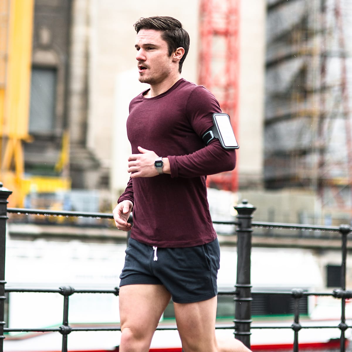 Iphone pouch deals for running