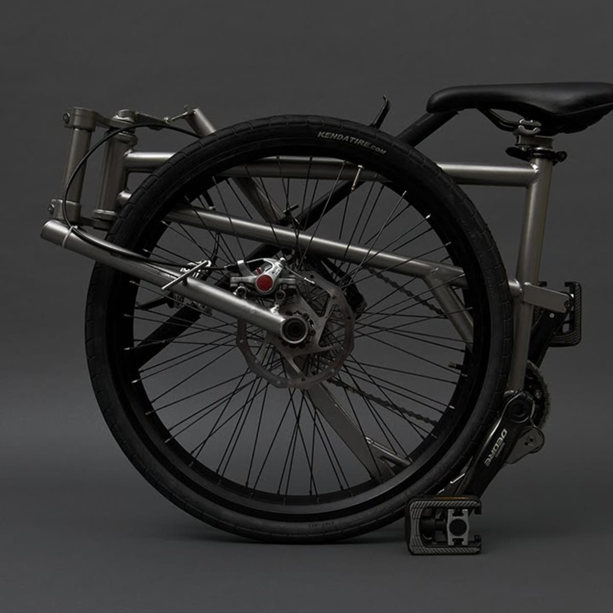 Helix outlet folding bikes