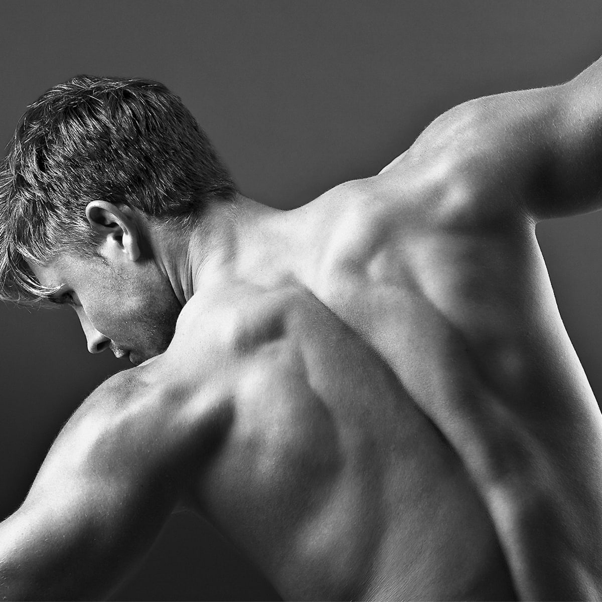 15 Best Trap Workouts to Get Big Quick Men s Journal Men s Journal
