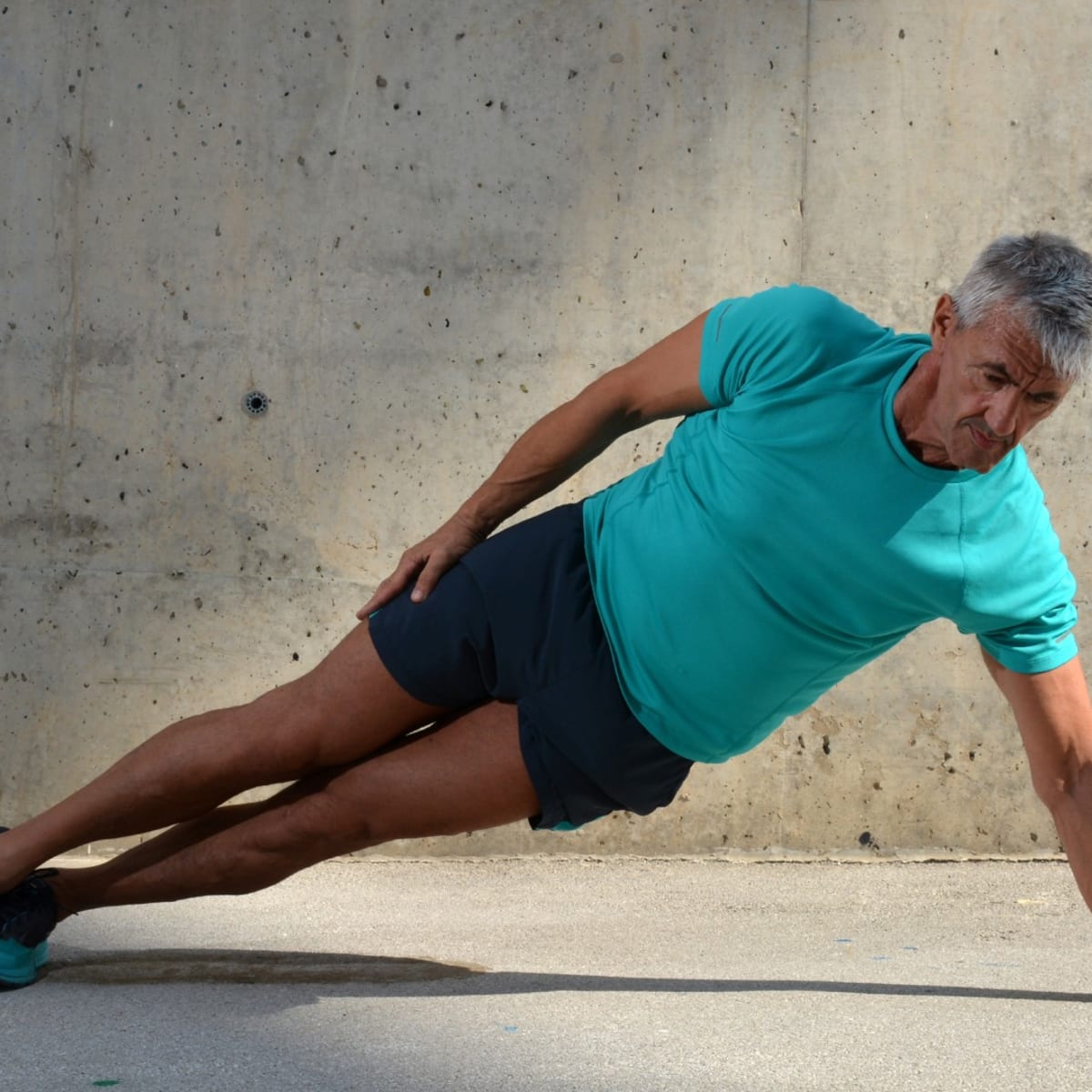 Best workout for guys over 40 on sale
