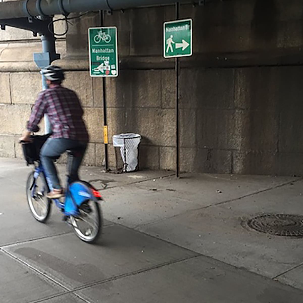 New York City installs free bike pumps to accommodate city cyclist boom Men s Journal