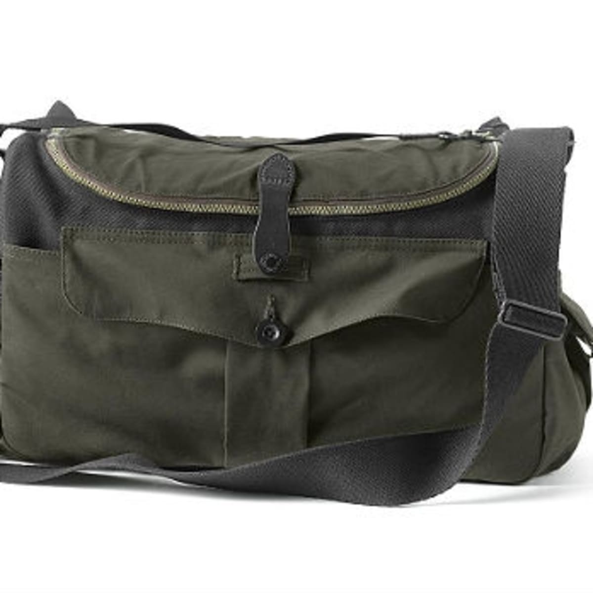 Filson magnum camera bag 2025