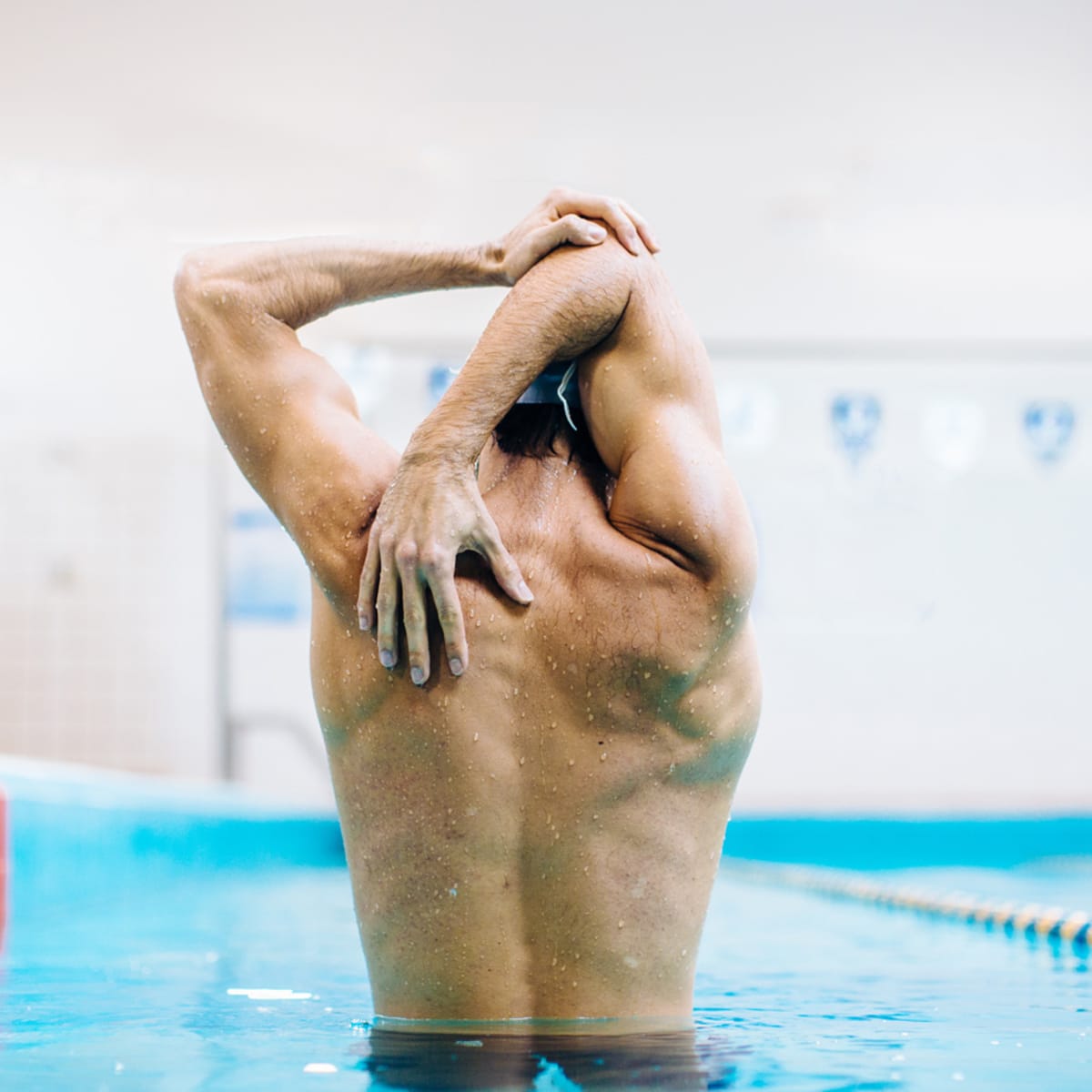 Exercises to do in the pool for abs deals