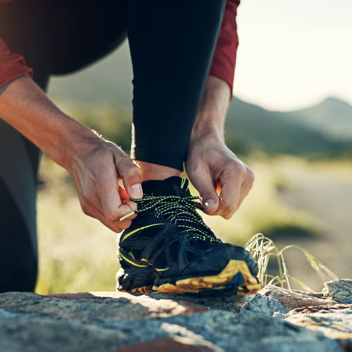 9 Signs You re Wearing the Wrong Size Running Shoe Men s Journal