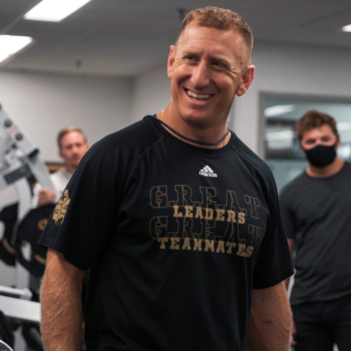 Jets strength and conditioning shirt store