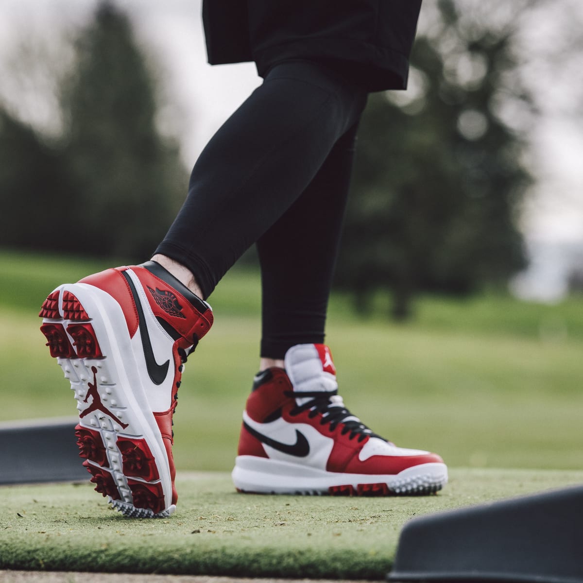 Nike jordan 11 golf hotsell