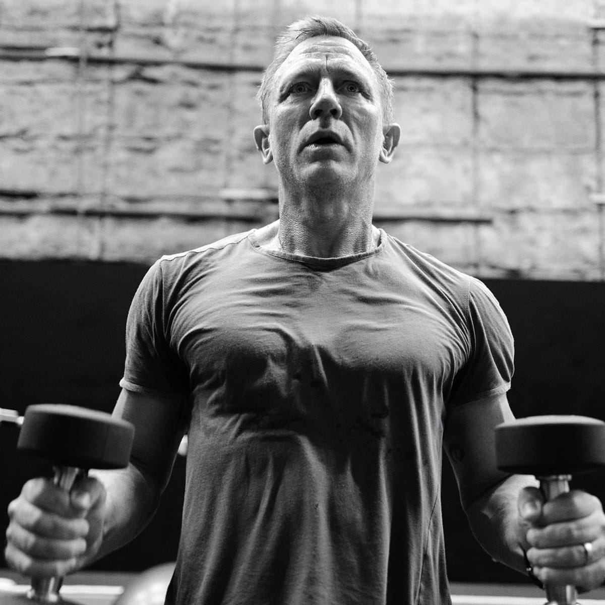 Daniel craig sales body