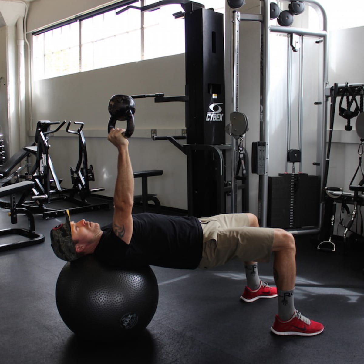 Bench press store on exercise ball