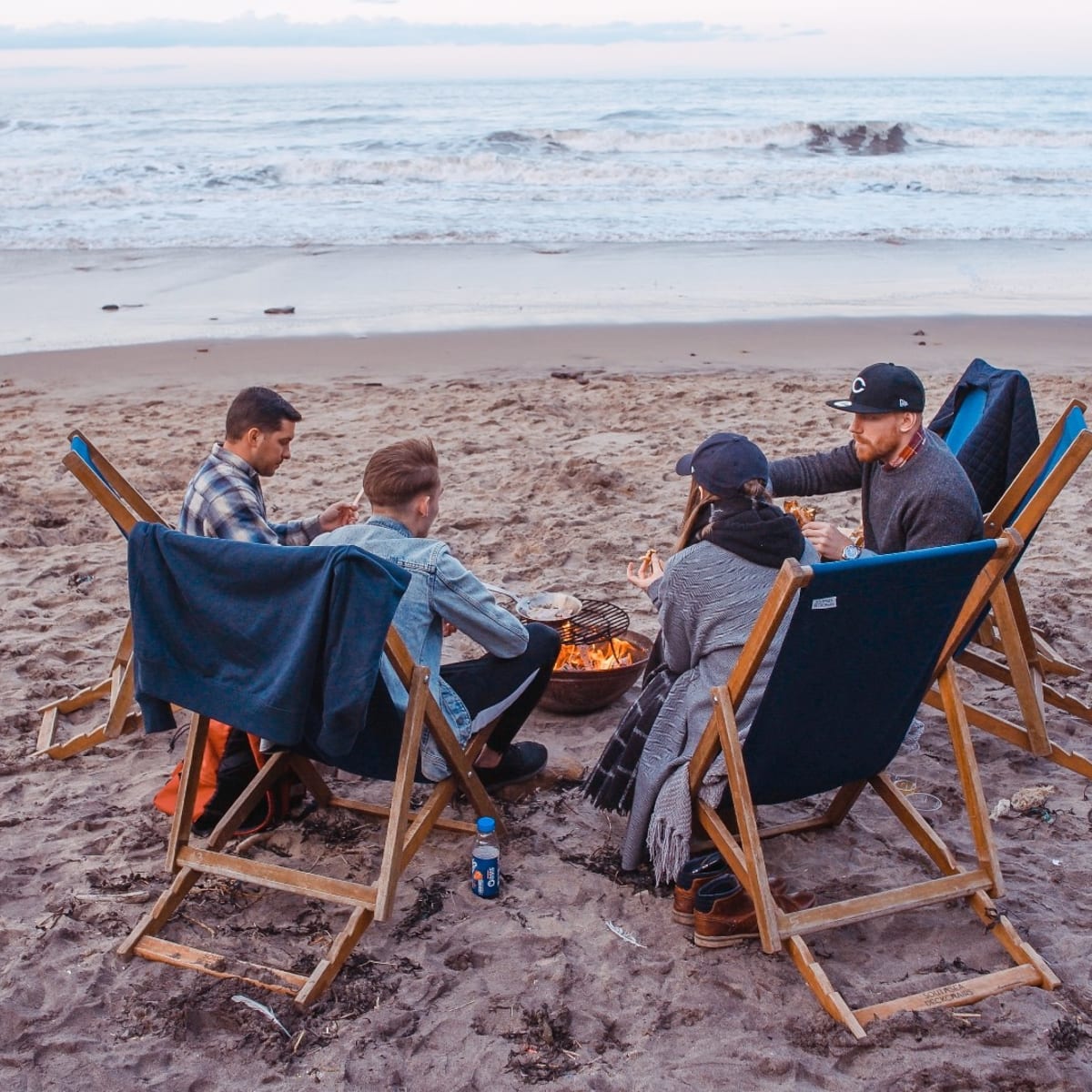 Tommy bahama read store through beach chair