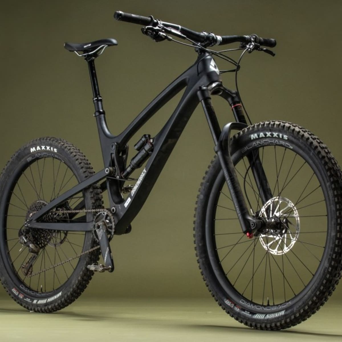 2018 diamondback clearance mission 1