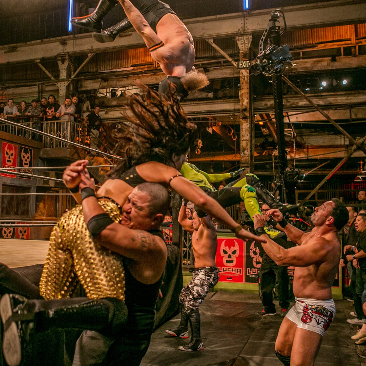 Lucha underground live stream shop