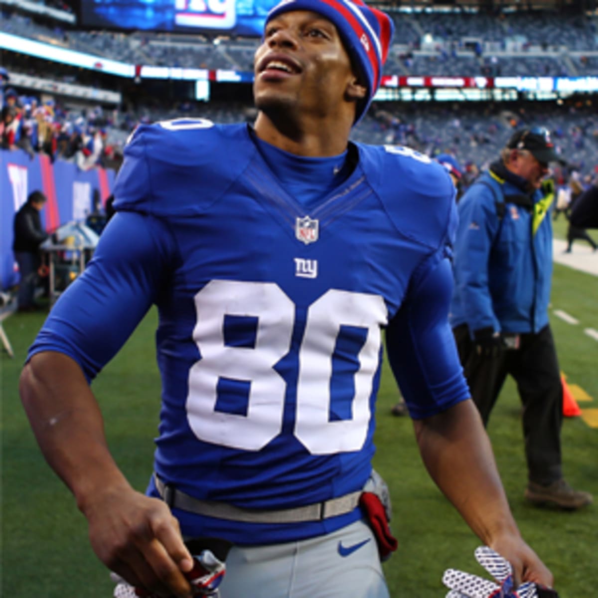 NFL Pro Bowler Victor Cruz Talks Sneakers Style and Playoffs