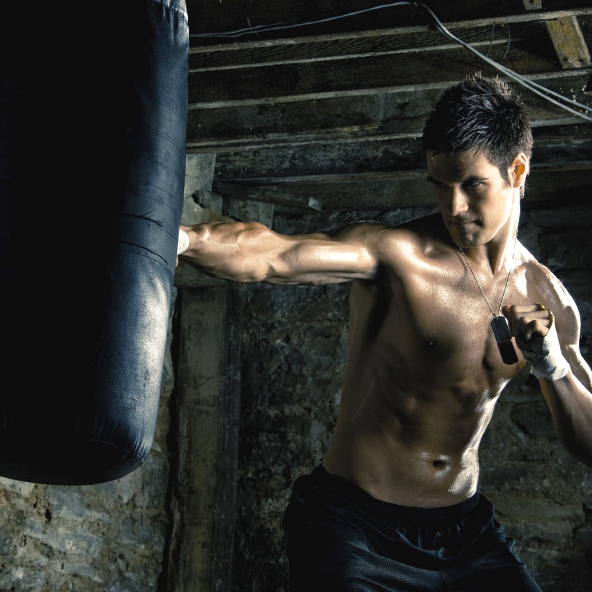 Boxing heavy bag workout 2025