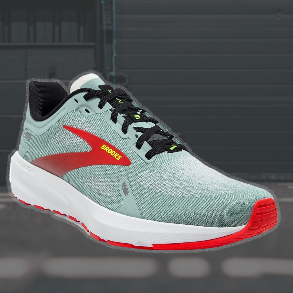 Brooks launch drop store